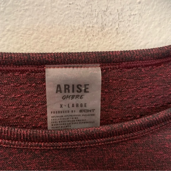 ECHT Arise Ghere Ombre Long Sleeve Athletic Crop Top - Picture 4 of 5